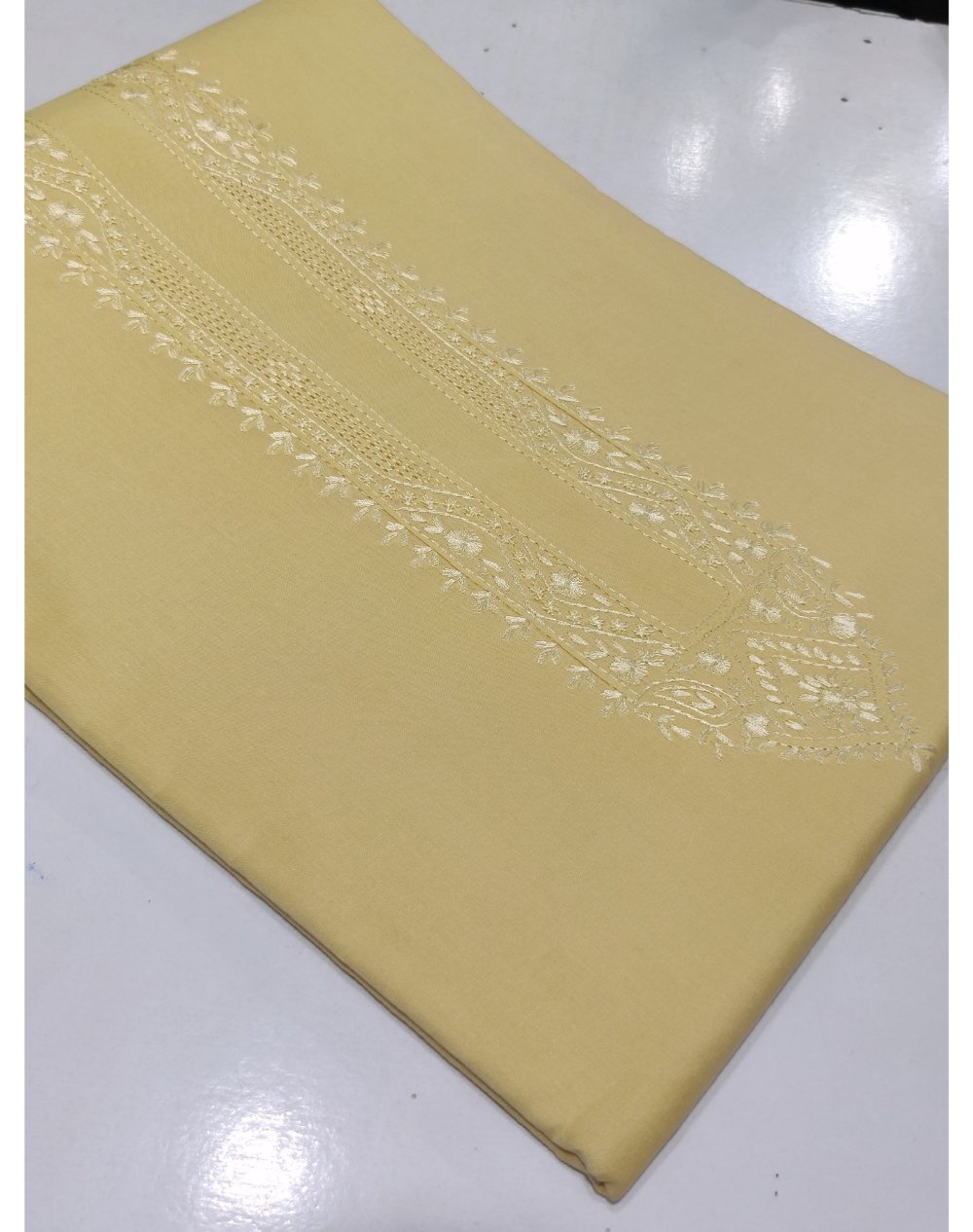 paper lawn and cotton fabric in Pakistan