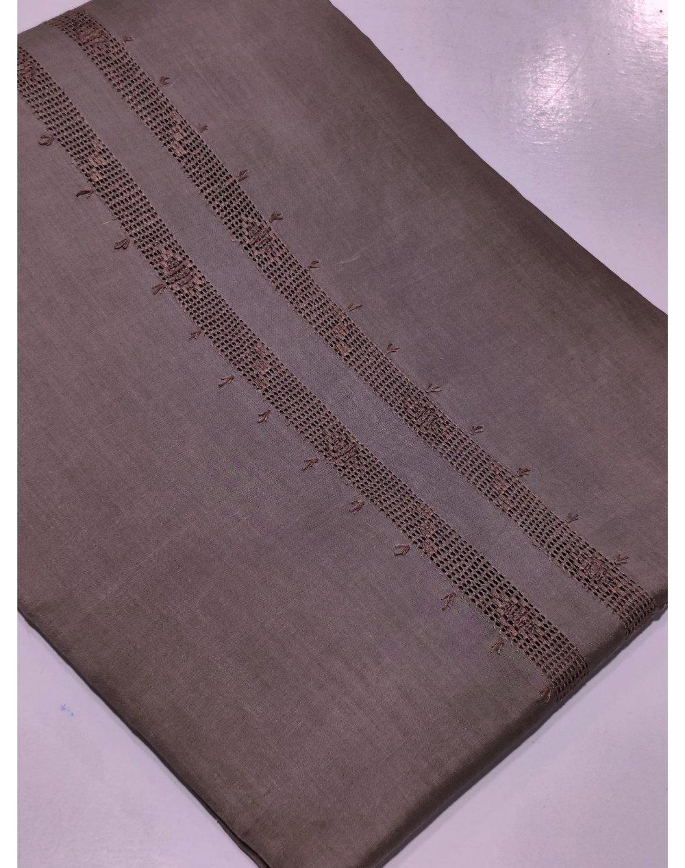 paper lawn and cotton fabric in Pakistan