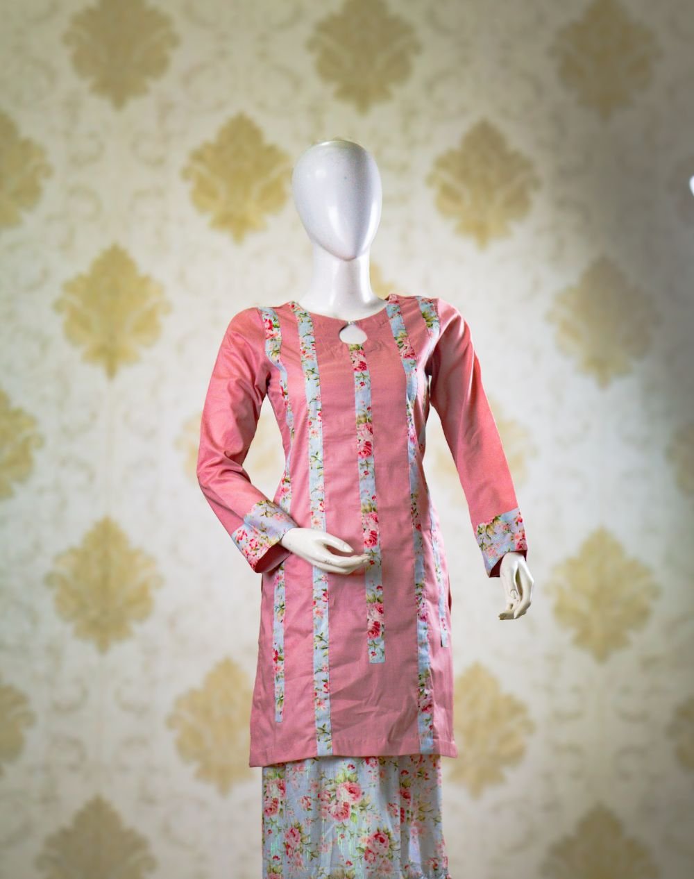 semi-festive shimmery lawn dress in Pakistan