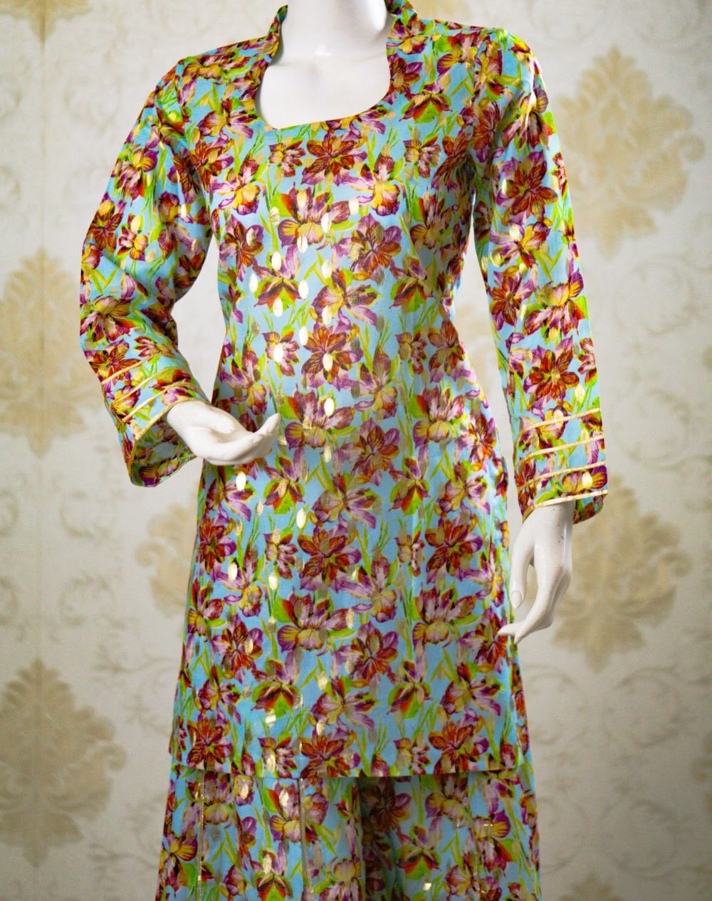 semi-festive shimmery lawn dress in Pakistan